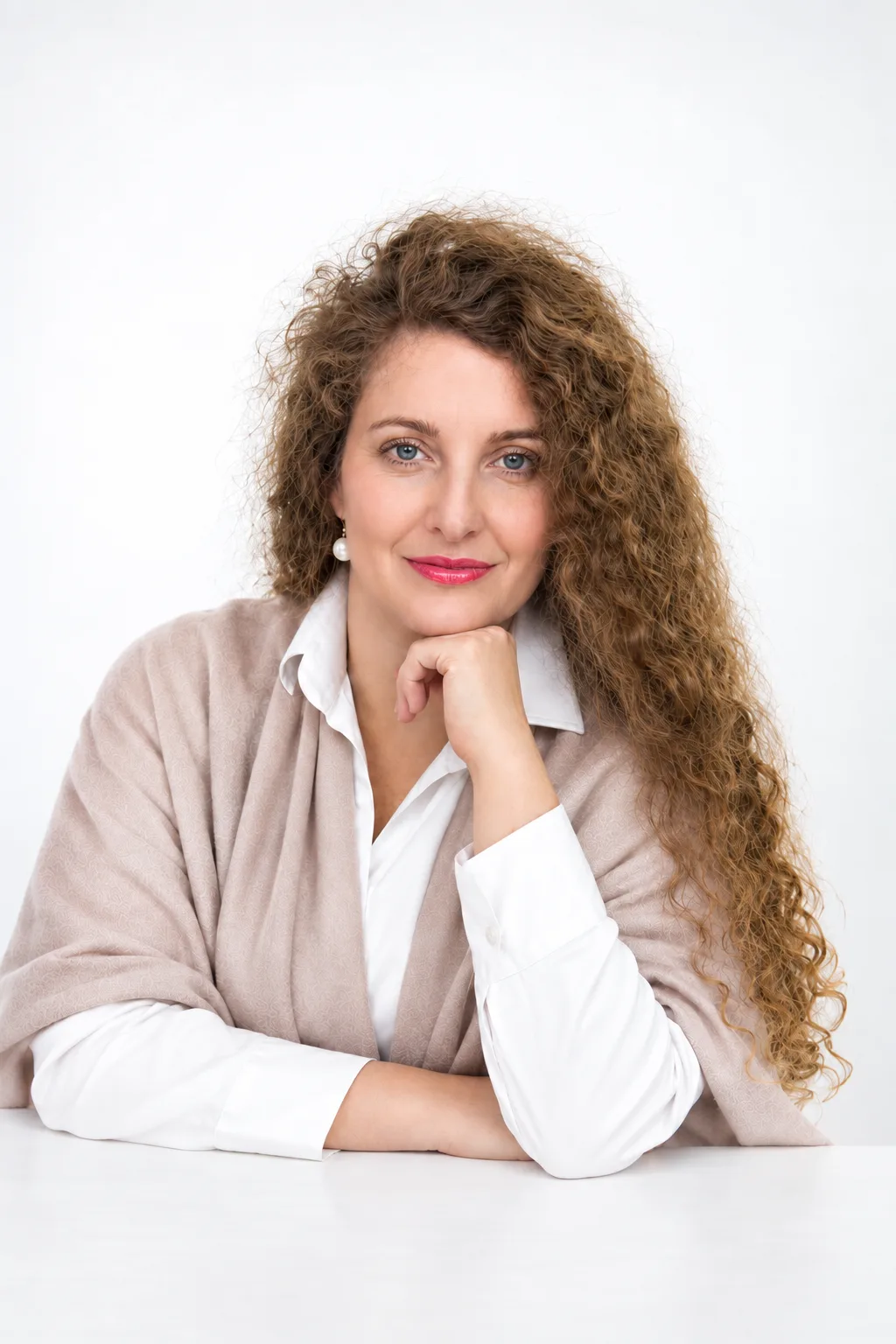 Eva Jungmanová je velmi aktivní žena milující eleganci